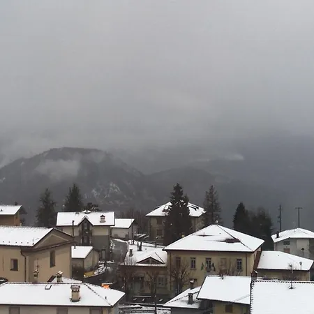 Prázdninový dům Leandre Mountain *